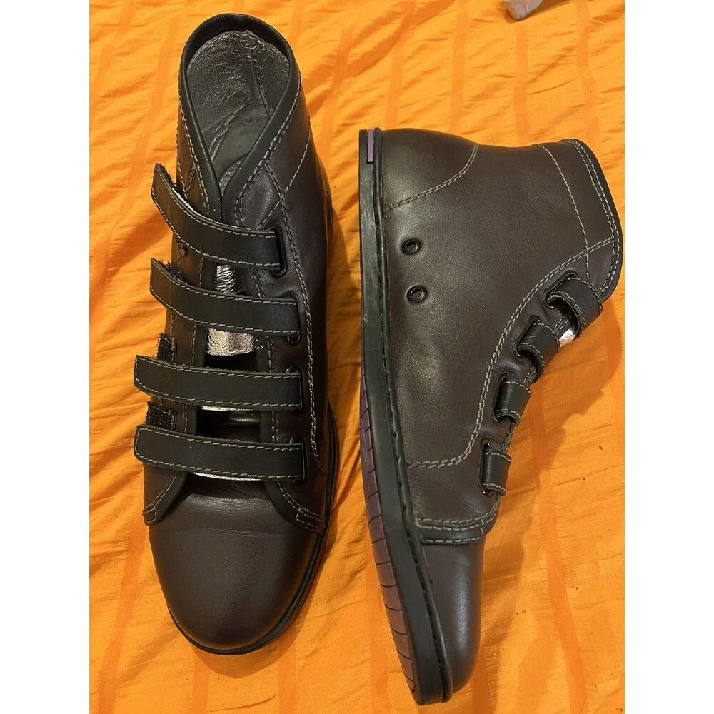 ZRK VIKTOR MENS HIGH TOP SNEAKERS SIZE 9  COLOR Black